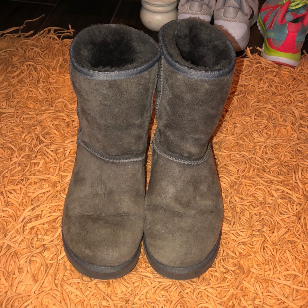 Previously loved uggs